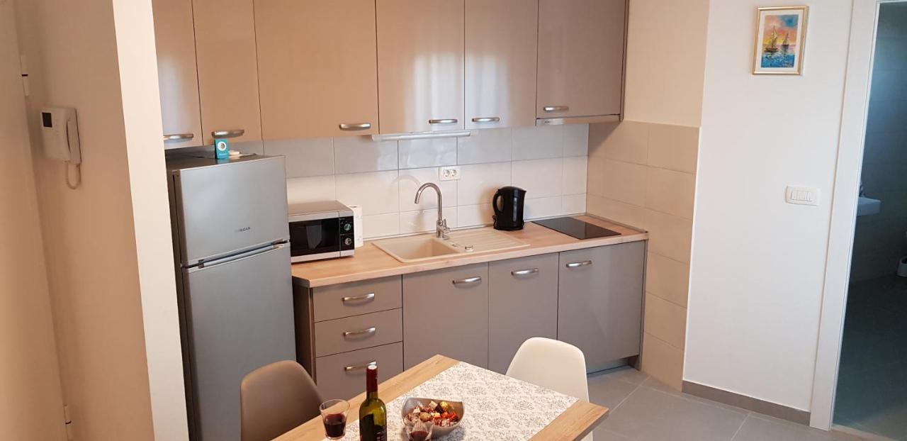 Salsa Split - Cozy Apartment Экстерьер фото